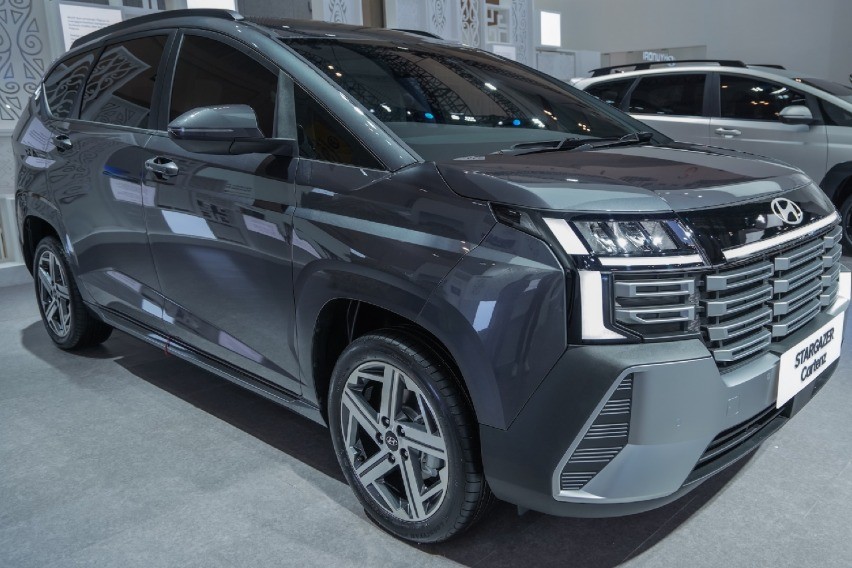 Hyundai Stargazer Cartenz