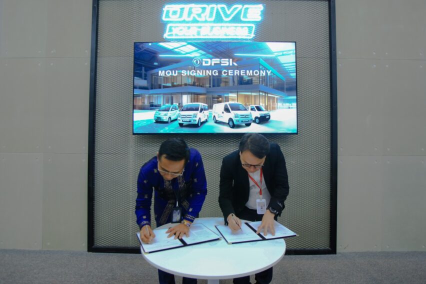 Seremoni penandatanganan MoU