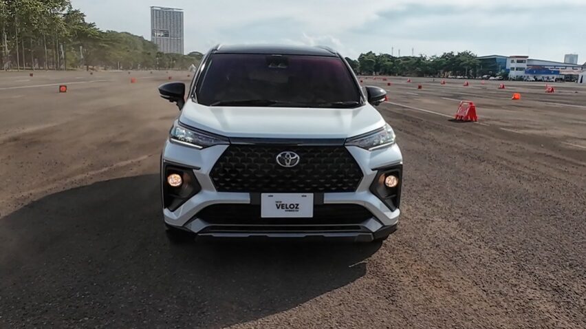 Pilihan Low MPV Akhir 2025, Tambah Toyota Veloz Hybrid