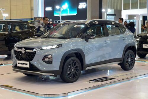 Selisih Rp 28 juta, Ini Perbedaan Suzuki Fronx SGX 2Tone AT Dengan GX AT