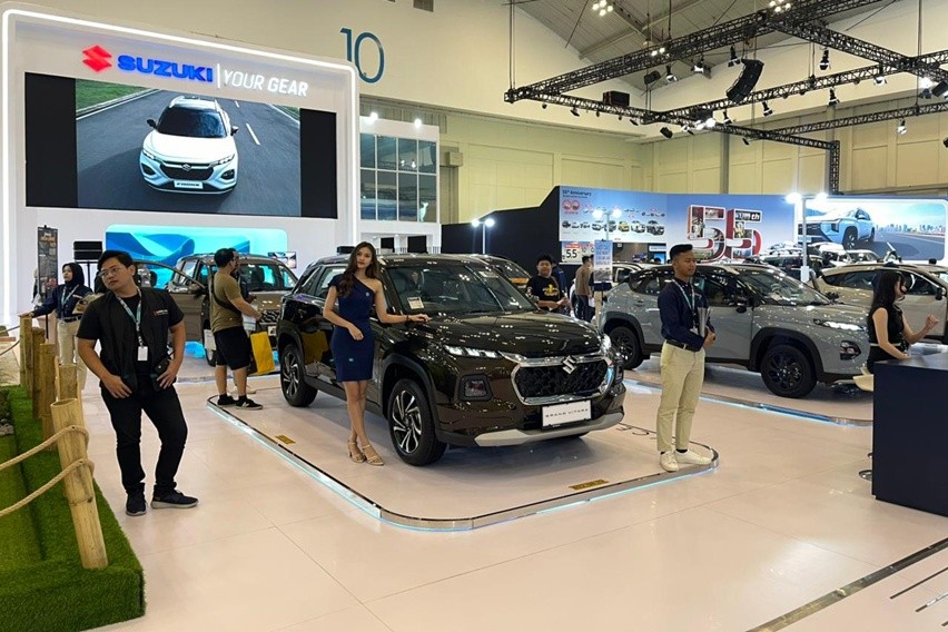 Tiga SUV Hybrid Terbaru Suzuki Tampil di GJAW 2025, Siap Dipinang dengan Promo Menarik!
