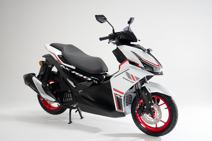 QJMotor Luncurkan Viento AX180 CBS dan Fort 250 Adventure CBS