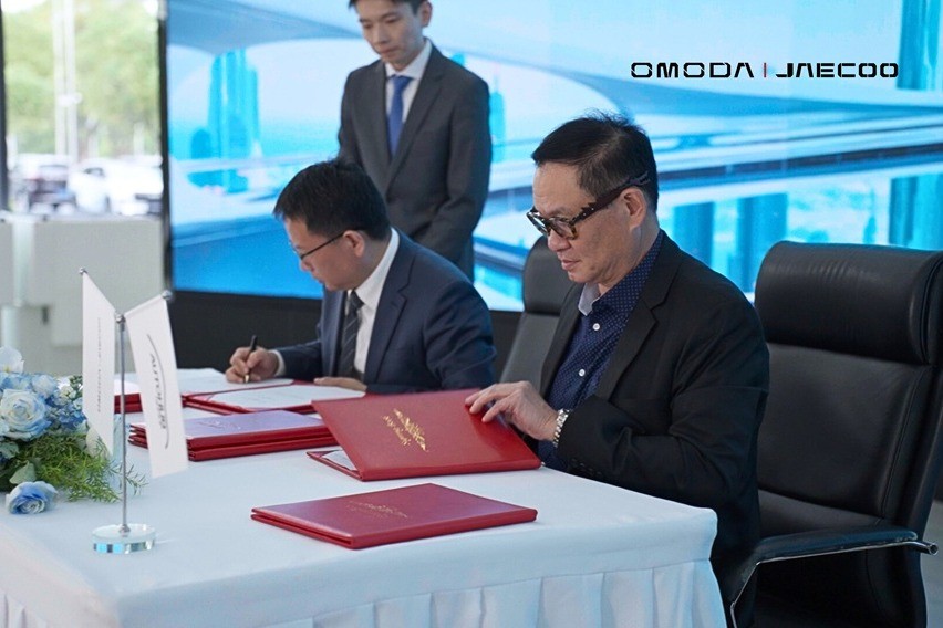 Omoda, Jaecoo x Autohub