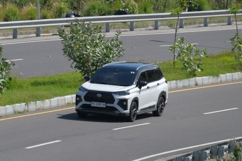 Konsumsi BBM Toyota Veloz Hybrid Bisa Tembus 24,6 Km/L