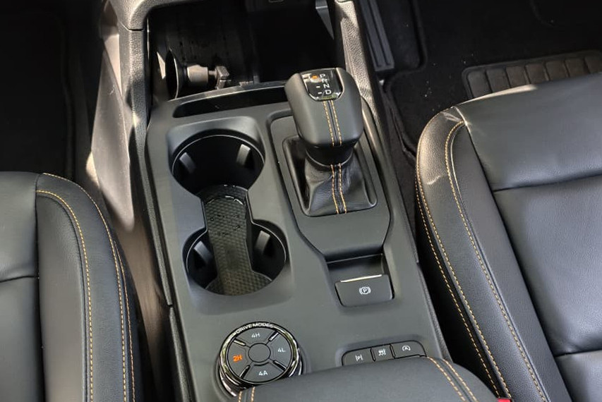 Ford Ranger Wildtrak 3.0 V6 Turbo Diesel 4A mode view