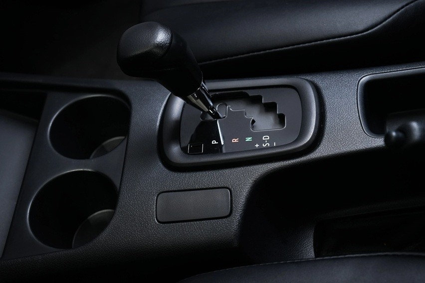 Toyota Tamaraw automatic transmission