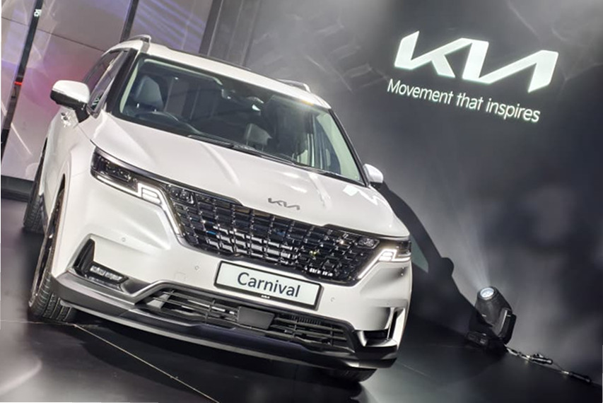 Kia Carnival Malaysia front view