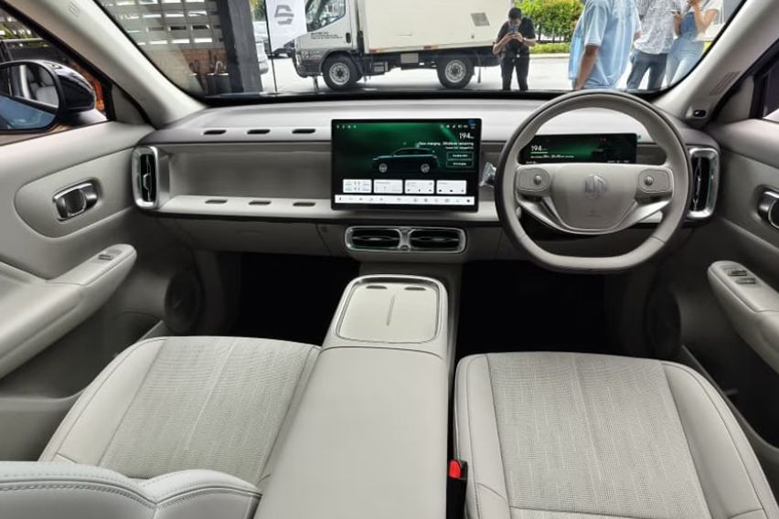 Leapmotor B10 interior