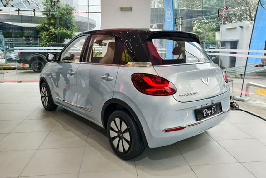 TQ Wuling Bingo rear view during launch