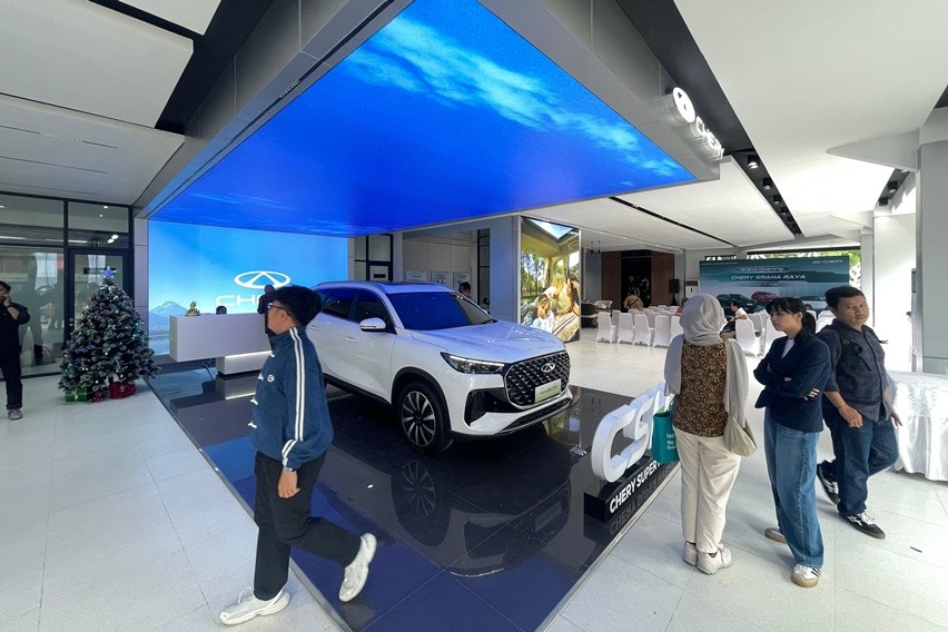 Showroom diler Chery Graha Raya Bintaro