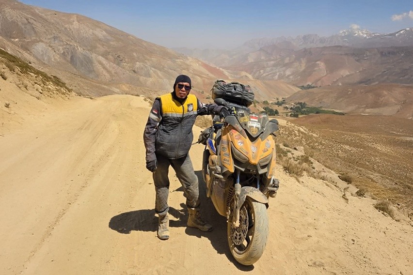 Om Daeng Touring Indonesia - Makkah pakai Yamaha Xmax