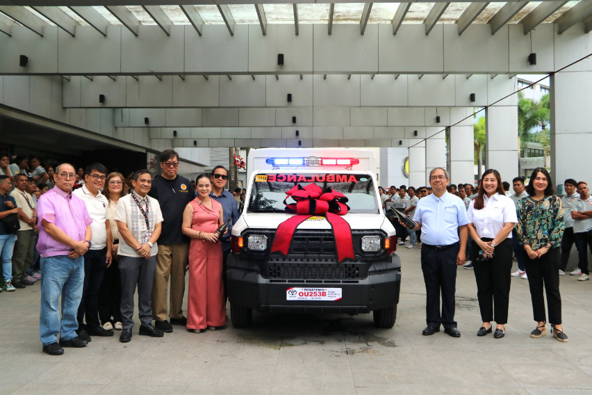 TMP Foundation donates Toyota Tamaraw units to City of Santa Rosa
