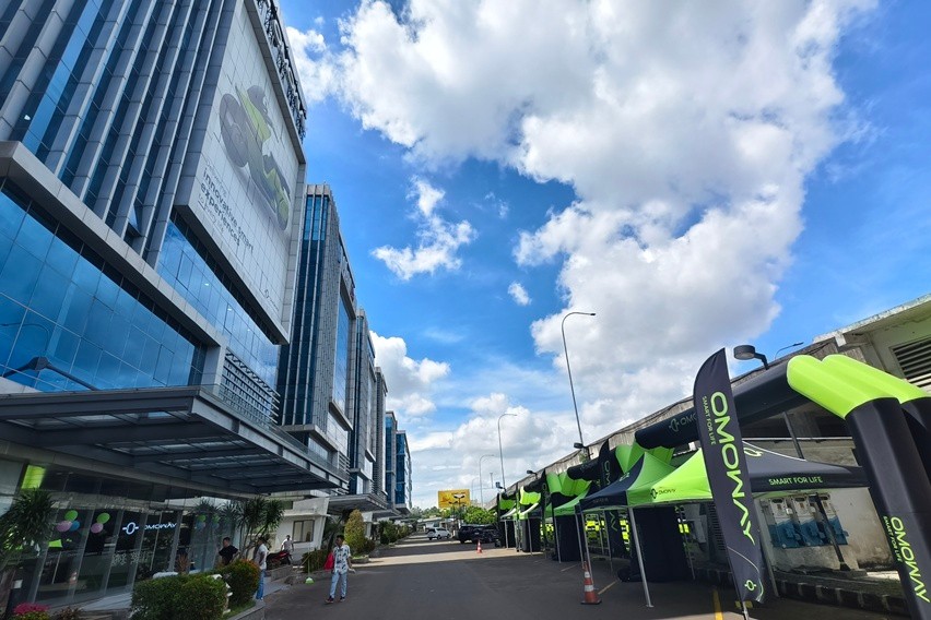 Omoway Resmikan Kantor 10 Lantai di Jakarta