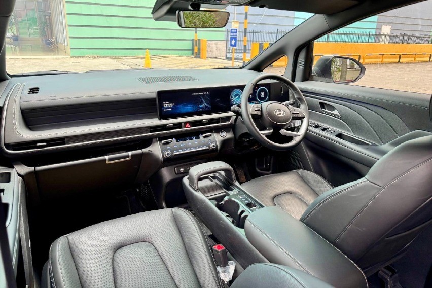 Kabin Hyundai Stargazer Cartenz X