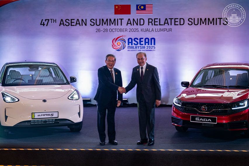 Proton showcase at the ASEAN Summit