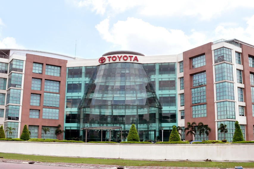 Toyota Malaysia sales record 2025