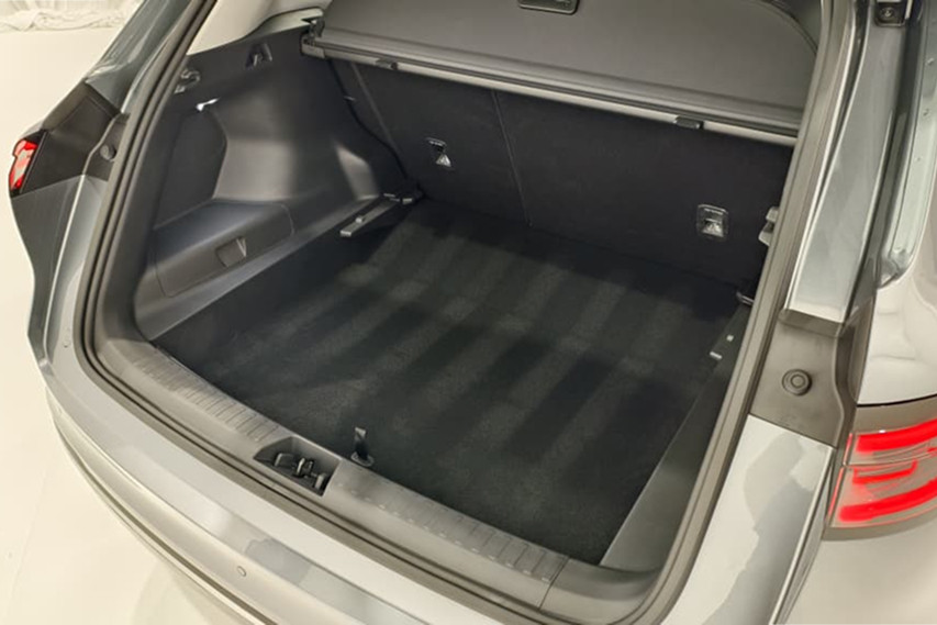 Proton e.mas7 PHEV boot view