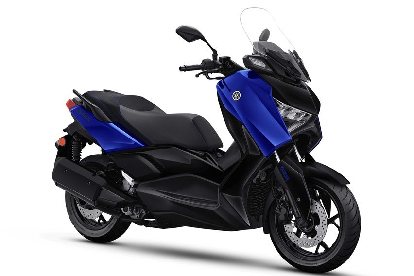 Yamaha Xmax Metallic Blue