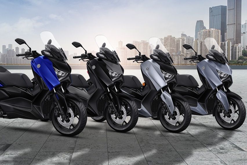 Yamaha Indonesia Segarkan XMax Connected dengan Varian Warna Baru