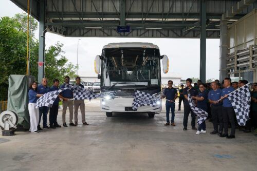 Bus Mercedes-Benz OH 1626 L Euro 5 Bikinan Indonesia Diekspor ke Thailand