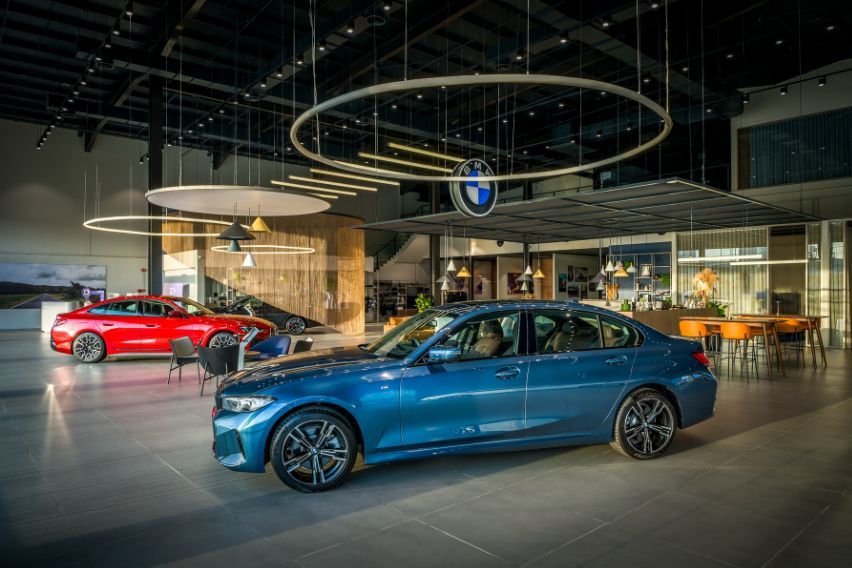 BMW opens relocated Lee Motors Retail.NEXT facility in Alor Setar, expands charging network