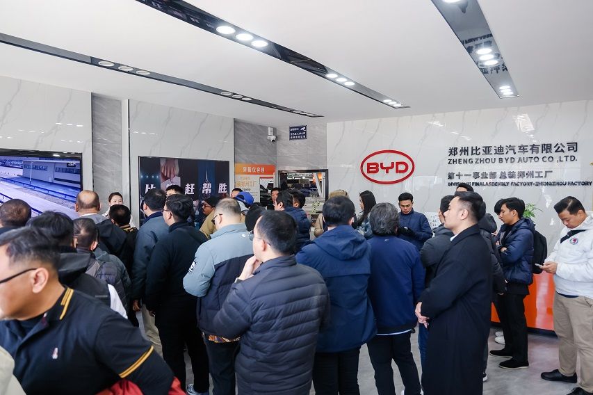 Kunjungan ke pabrik BYD Zhengzhou