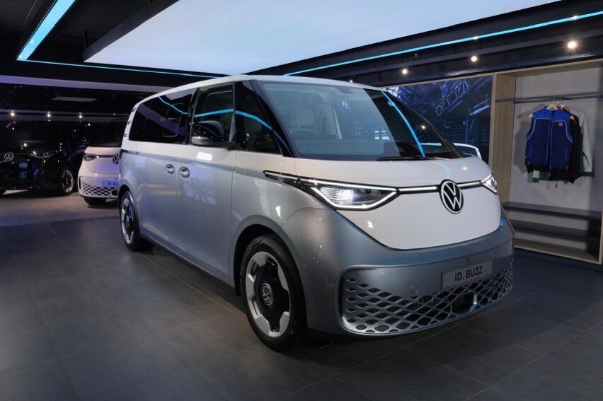 VW ID.Buzz Bozz White Signature Edition, Lebih Premium!