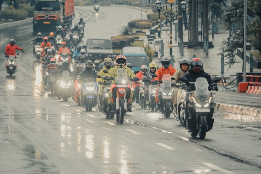 Touring Tahunan FORWOT Dibungkus Diskusi Industri Otomotif 2026