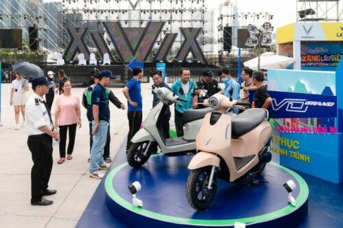VinFast sells over 406k e-scooters in Vietnam in 2025