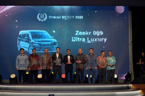 Zeekr 009 Ultra Luxury bags “Overall Malaysia Car of the Year 2025” award
