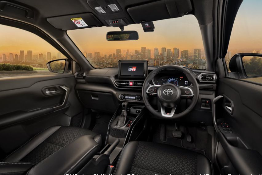 Toyota Raize GR Sport 4