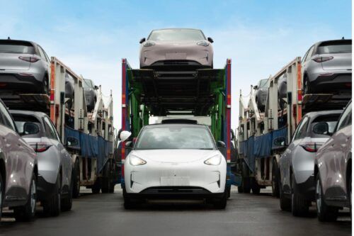 Geely Indonesia Salurkan 1.000 Unit EX2 Rakitan Lokal ke Diler Resmi