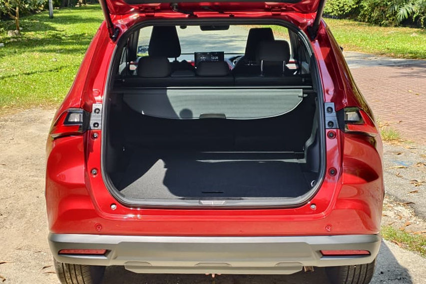 Perodua Traz boot view