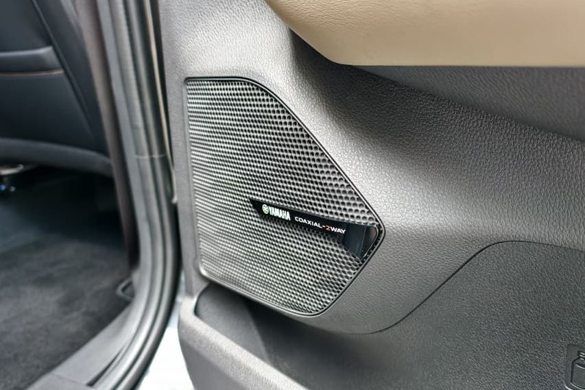 Mitsubishi Xforce features Malaysia view