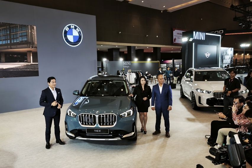 Promo BMW dan MINI di IIMS 2026