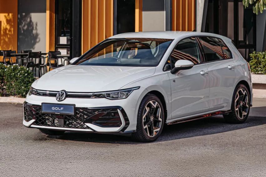  Volkswagen Golf R-Line