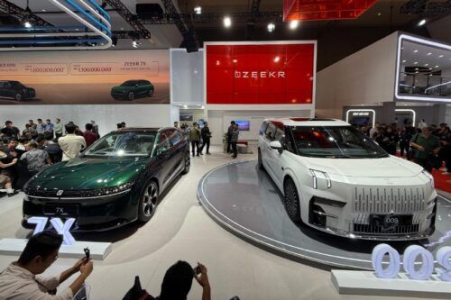 Geely Group Resmi Jual Zeekr 7X dan 009, Ini Spesifikasi serta Fiturnya