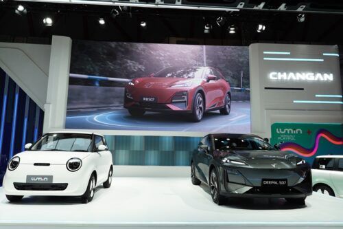 Changan Indomobil Raup Ratusan Unit Pemesanan dan Dua Penghargaan di IIMS 2026