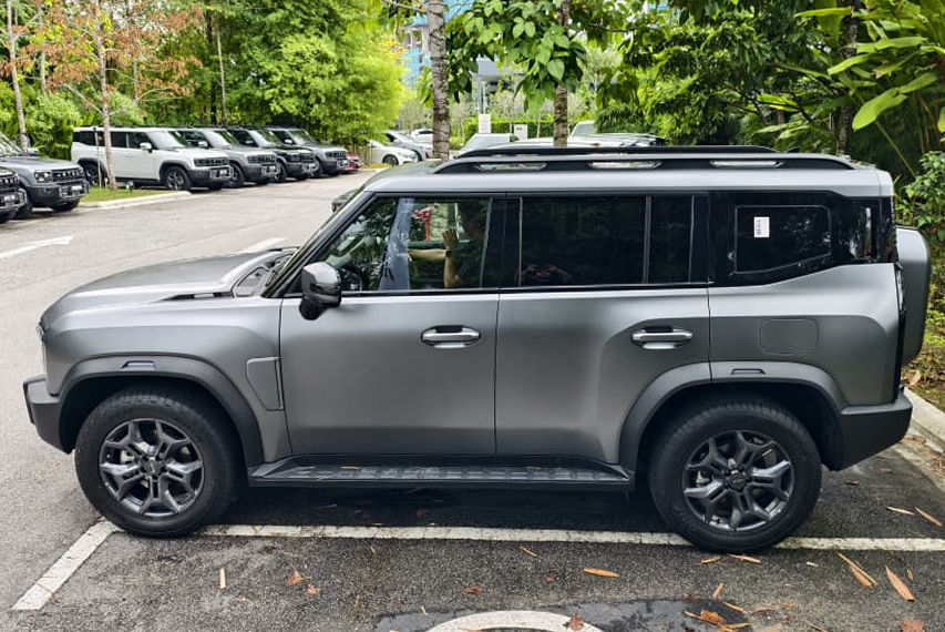 Jetour T2 side profile view Malaysia