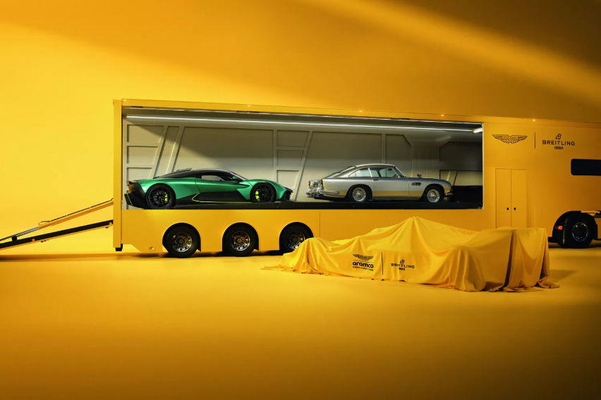 Aston Martin x Breitling