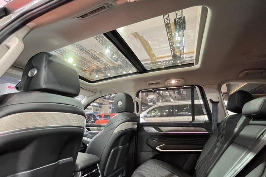 sunroof GWM Tank 500 Diesel