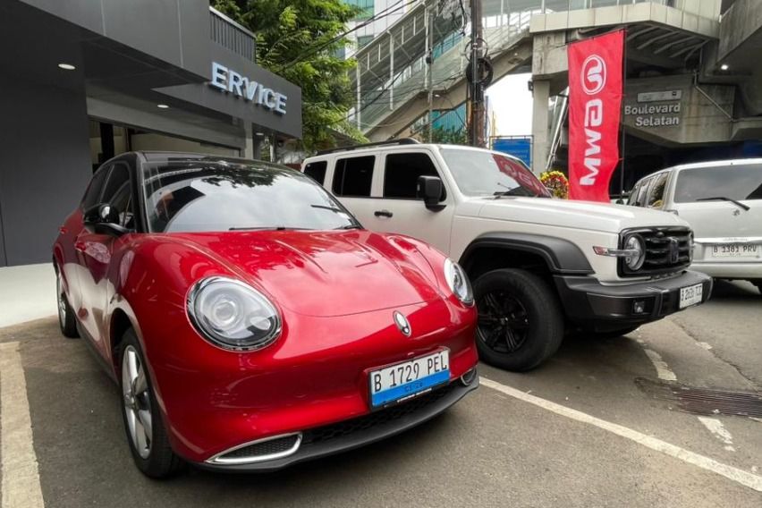 GWM Ora dan Tank 300