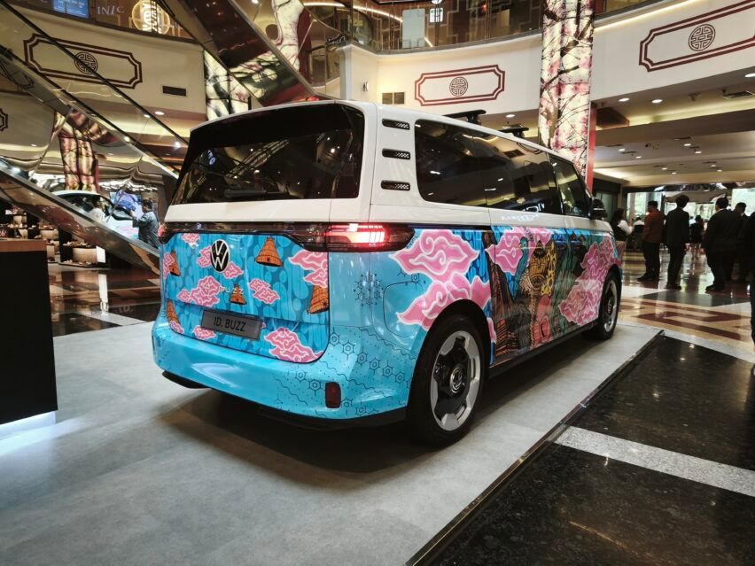 Volkswagen ID. Buzz x EKRAF