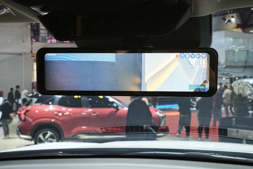 eMirror di edisi spesial Destinator