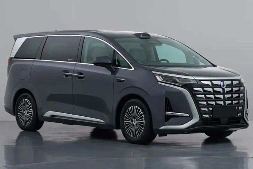 New Denza D9 facelift