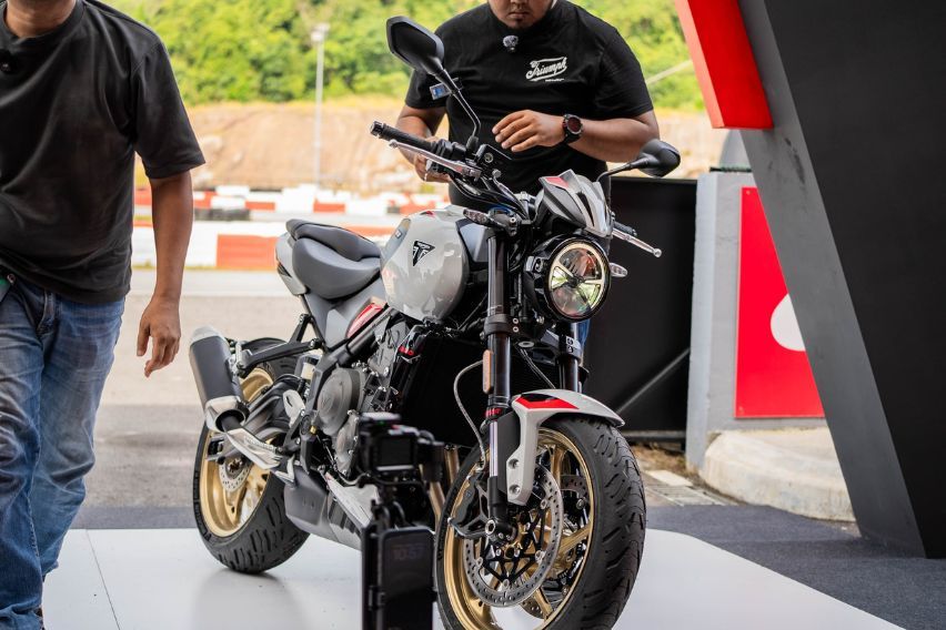 2026 Triumph Trident 800