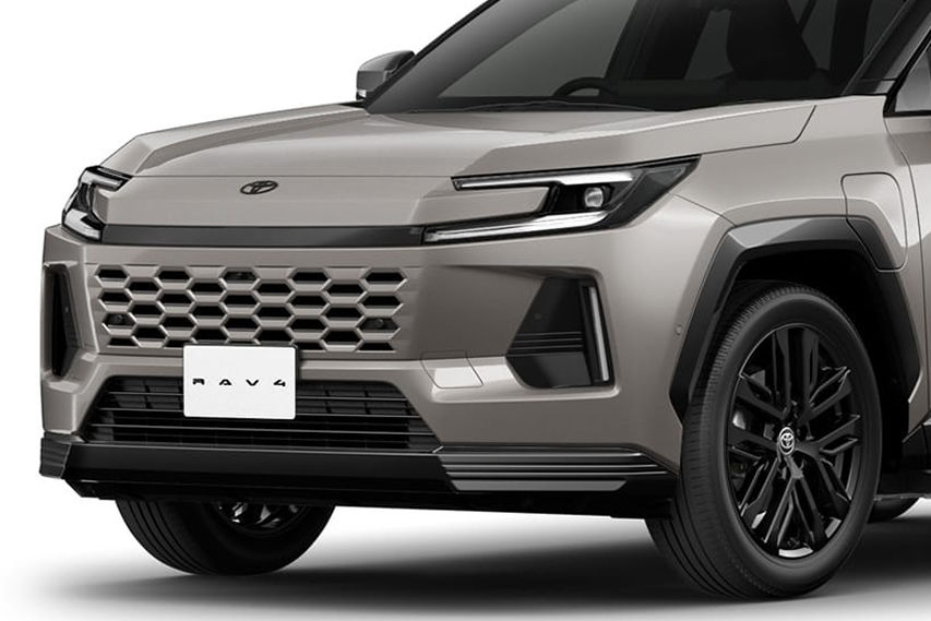 Toyota RAV4 PHEV front grille