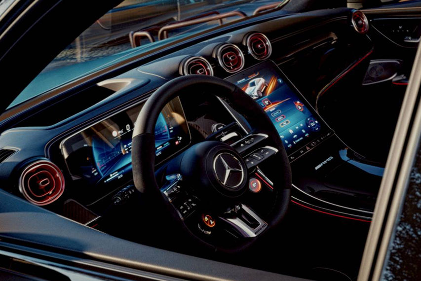 Mercedes-AMG GLC 53 4MATIC+ interior view