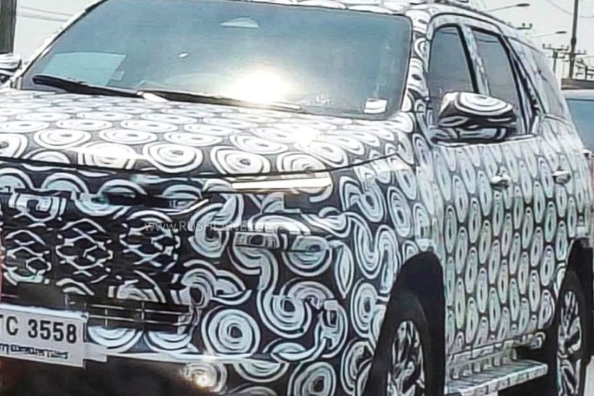 Next-gen Toyota Fortuner spy shots