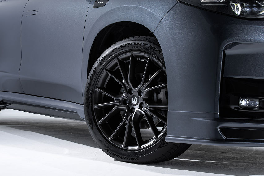 Leapmotor C10 Plus wheels and tyres view